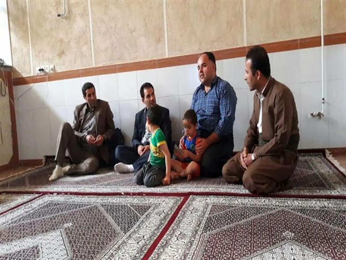 مدیرکل بهزیستی استان کرمانشاه با خانواده های مددجو و معلول شهرستان جوانرود دیدار کرد