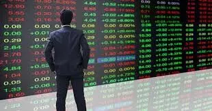 پیش‌بینی بورس فردا 15 اسفند 1402 / توقف شاخص کل پس از رشد 90 هزار واحدی