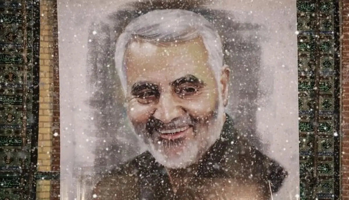 لحظه تدفین حاج قاسم سلیمانی توسط قالیباف/فیلم