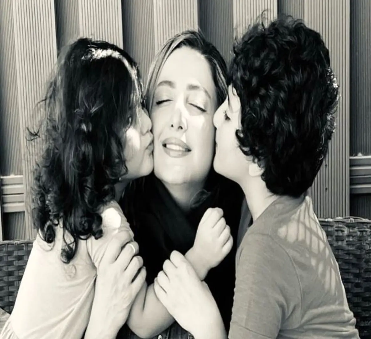 چهره بی رمق «شیلا خداداد» و فرزندانش/ عکس