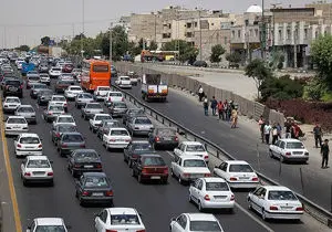 ترافیک کرج- تهران سنگین است