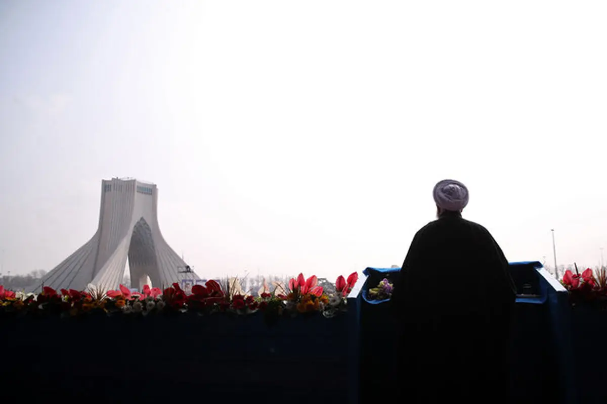 سخنرانی روحانی در مراسم 22 بهمن تهران آغاز شد
