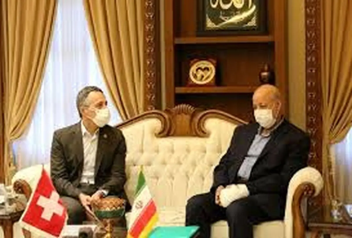 وزیر خارجه سوئیس: برای برقراری ارتباط میان ایران و آمریکا تلاش میکنیم