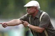 منصوریان با لابی در استقلال مانده است
