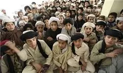 «اسلحه» ابزار دانش‌آموزان طالبان برای کسب نمرات عالی