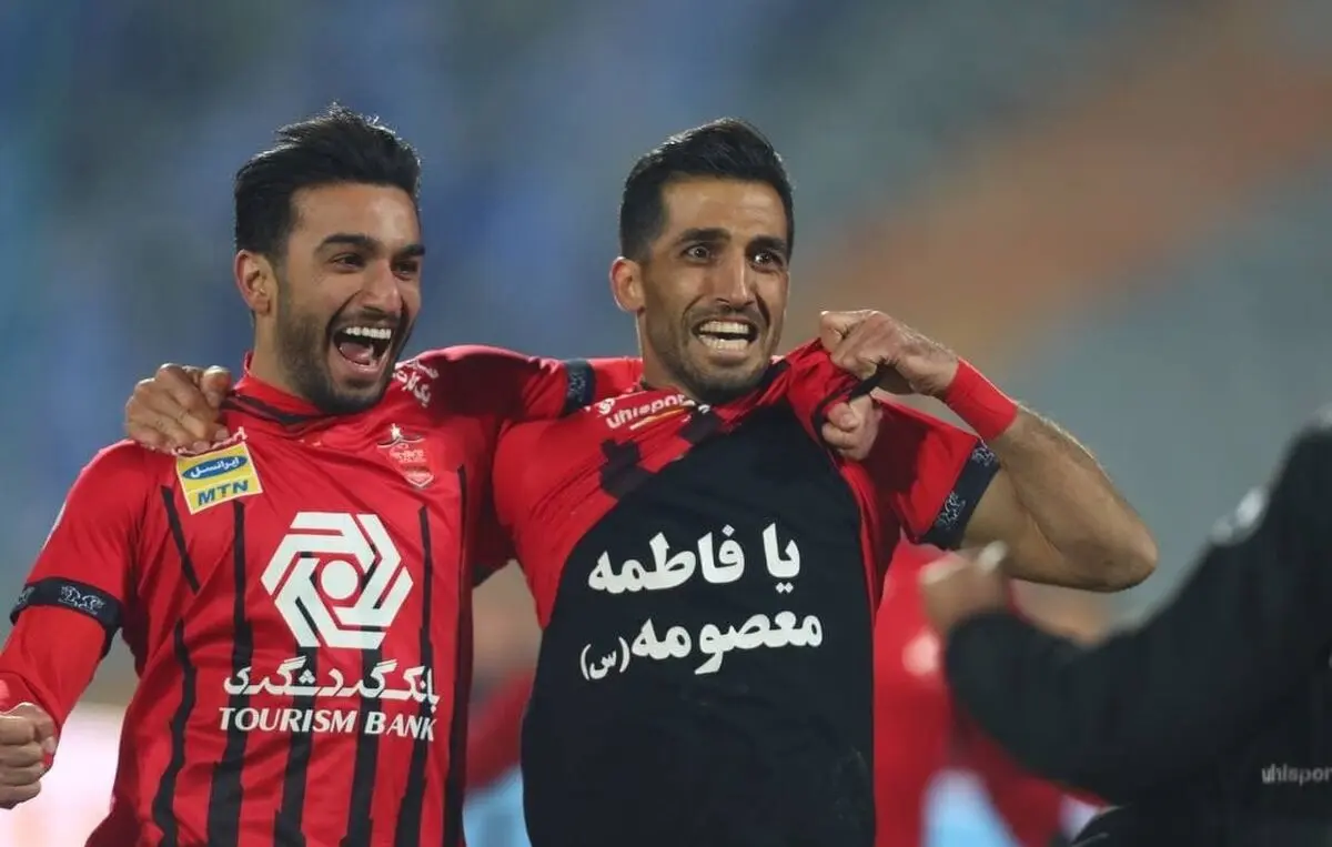 حرکت زیبای ستاره پرسپولیس قبل از بازی با پیکان