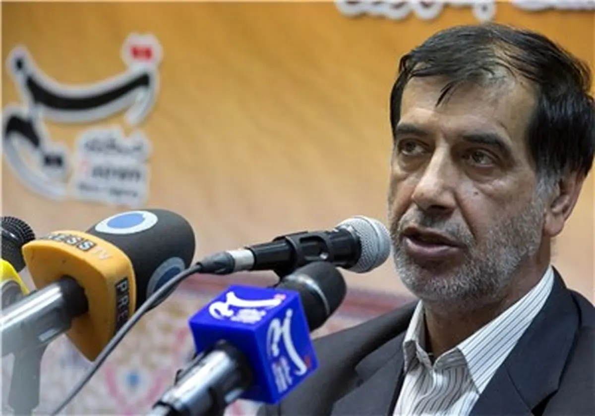رئیس جبهه پیروان نشدهام