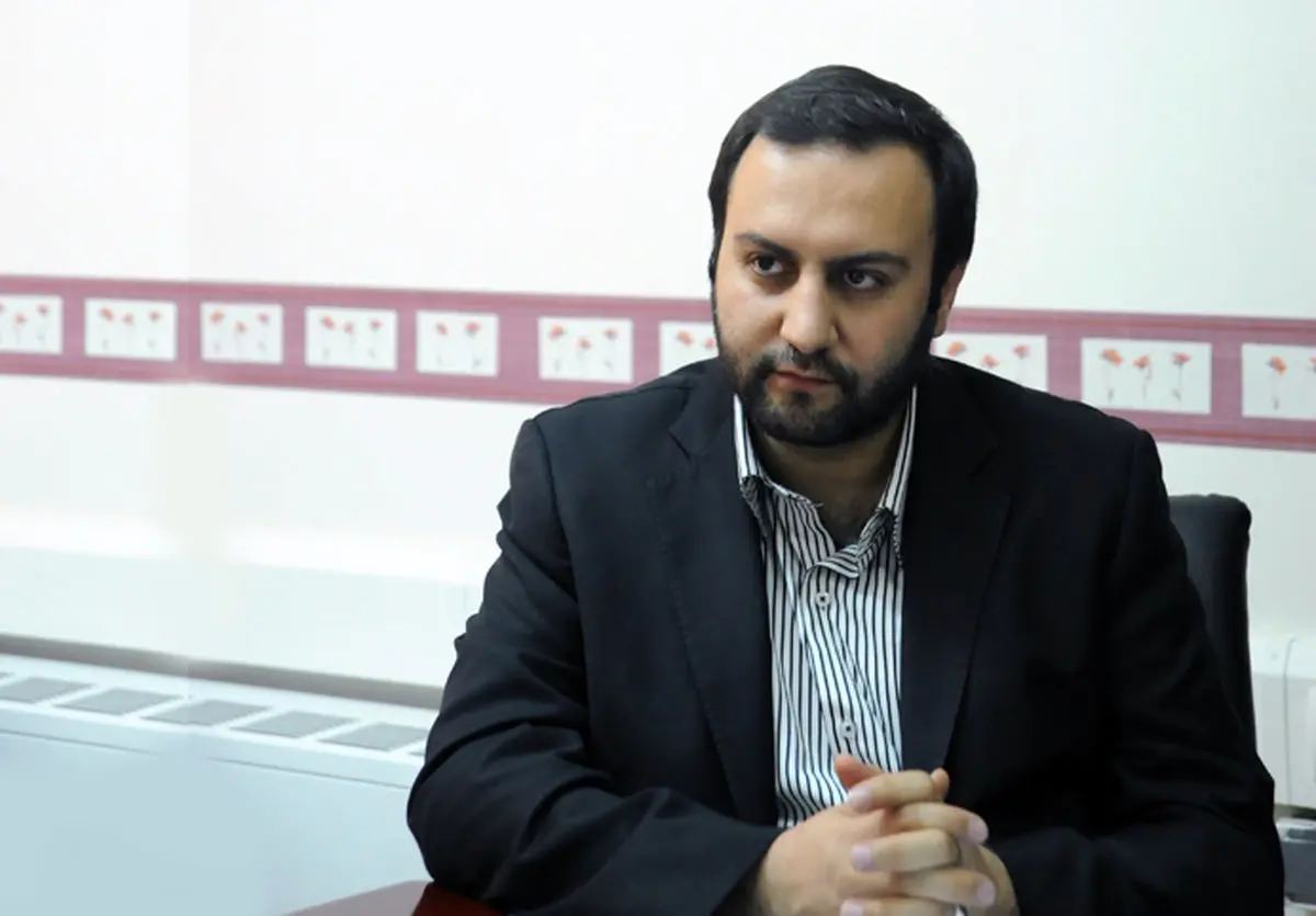 سراهای محله باید به طور تدریجی خودگردان شوند