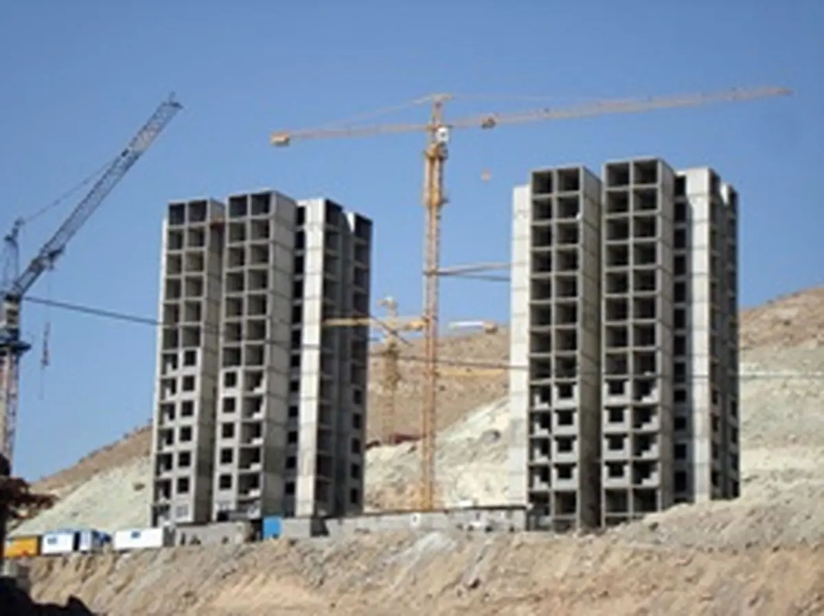 کاهش تعداد معاملات و افزایش قیمت مسکن