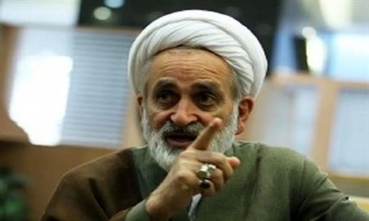 برجام دوم و سوم به معنای مقابله با انقلاب اسلامی است
