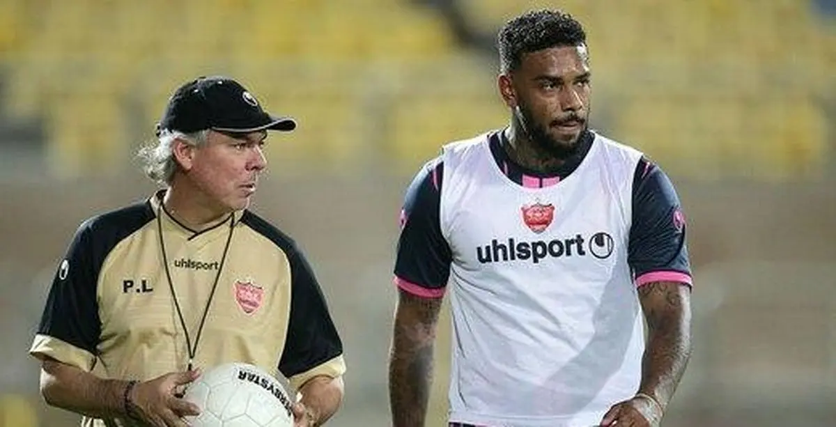 کری‌خوانی بمب پرسپولیس برای استقلالی‎‌ها+ عکس
