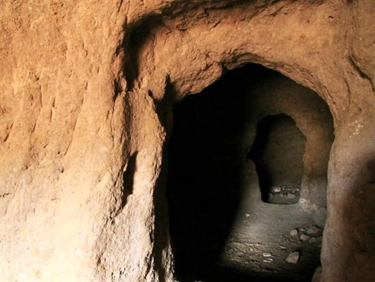 خواب پریشان کهن شهر زیر زمینی البرز با دزدان شبانه + تصاویر