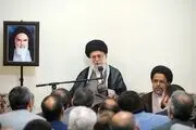 رهبر انقلاب:جهت‌گیری‌های انقلاب باید به طور کامل در وزارت اطلاعات حفظ شود