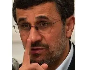 حاشیه های مراسم تقدیر از احمدی نژاد