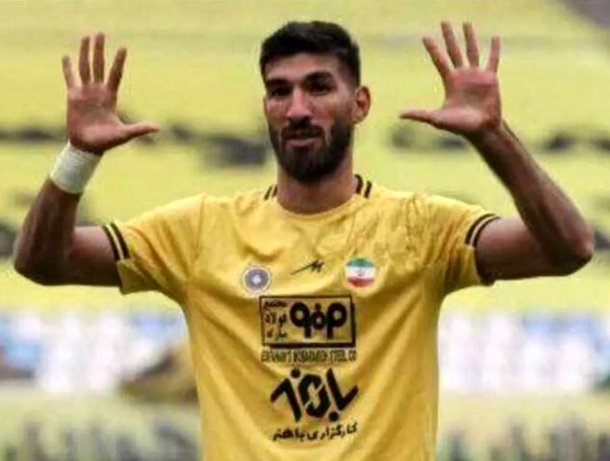 پاسخ مهاجم پرسپولیسی به سرمربی استقلالی