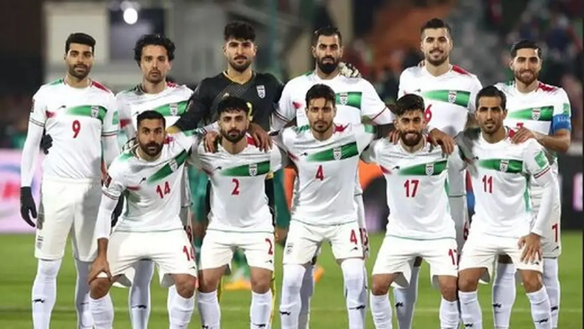 انتشار پوستر فدراسیون فوتبال برای بازی ایران - الجزایر+ عکس