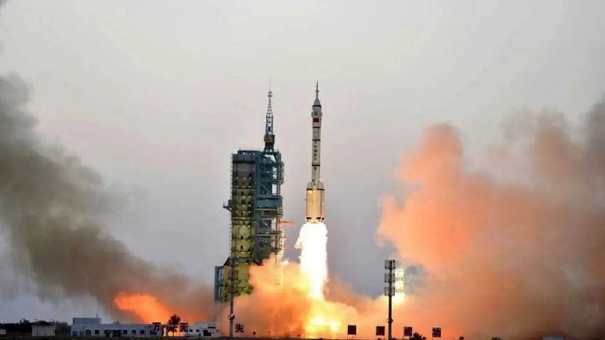 چین ماهواره Yunhai-۳-۰۲ را با موفقیت به فضا پرتاب کرد