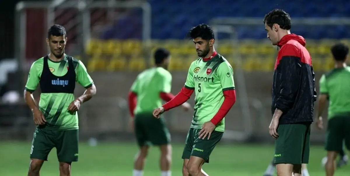 اخبار جدید از پرسپولیس/ تمرین پرسپولیس زیر هوای بارانی