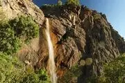 آبشاری زیبا در مریوان/ گزارش تصویری