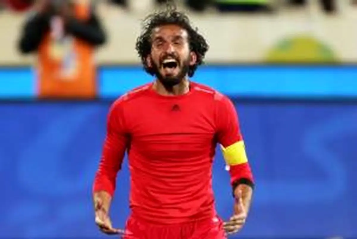 نوری در جمع ۱۰ گلزن تاریخ پرسپولیس