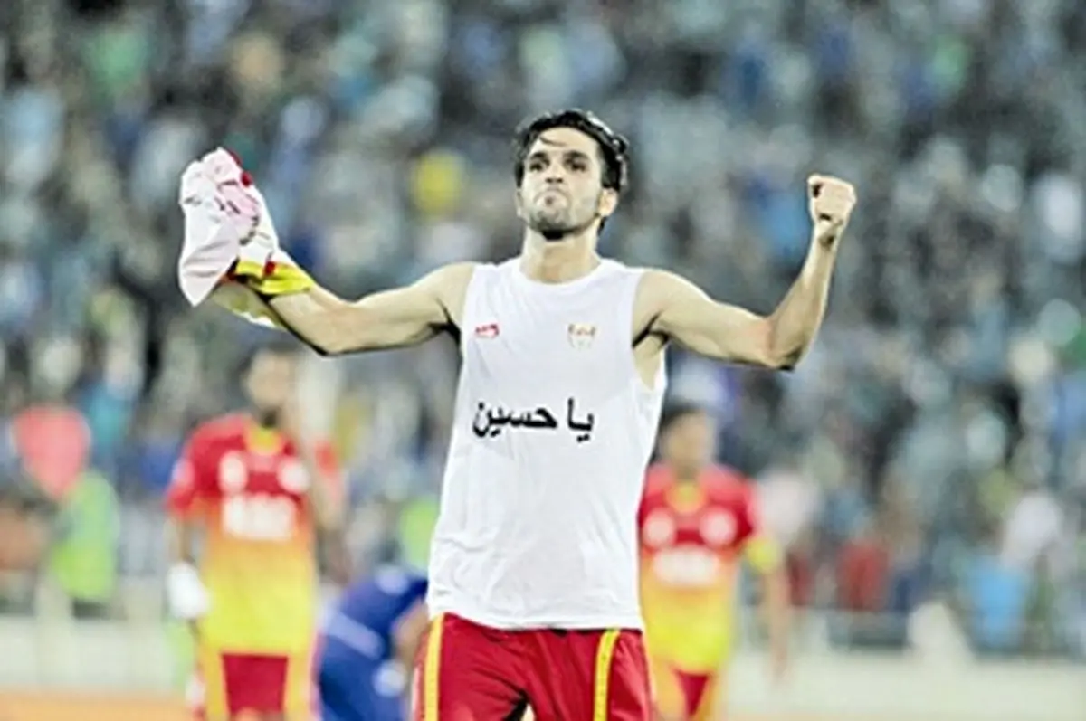 دوست داشتم در پرسپولیس بازی کنم تا ثابت کنم عاشق پرسپولیسم!