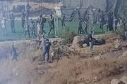 حمله نظامیان صهیونیست به زمین بازی کودکان در الخلیل