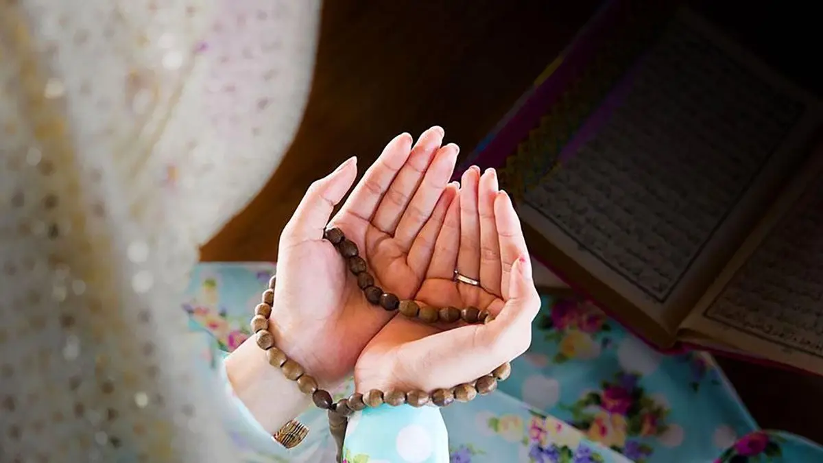 دعا و صدقه چگونه سرنوشت انسانها را تغییر میدهند؟