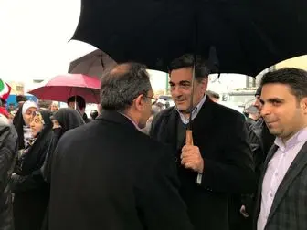 شهردار تهران : با وحدت کلمه و همدلی باید مشکلات را پشت سر بگذاریم