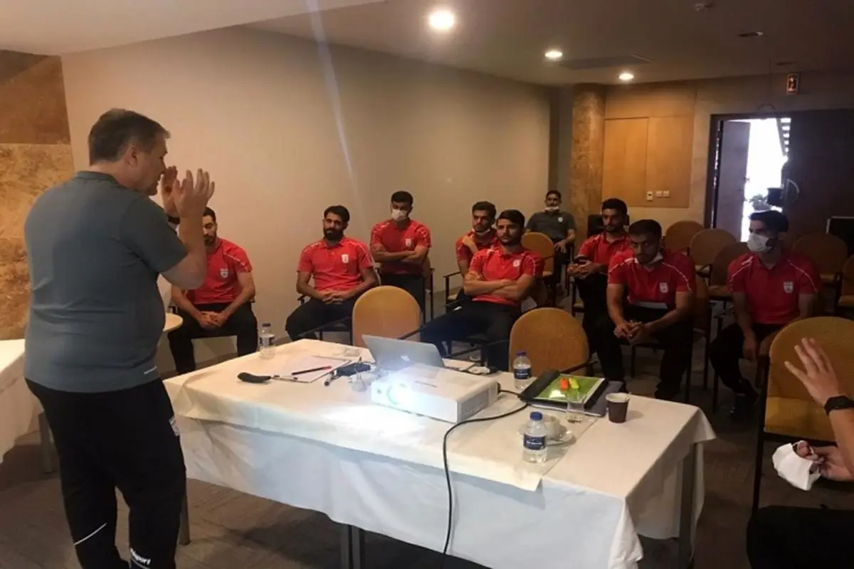 بازیکنان تیم ملی تست کرونا دادند