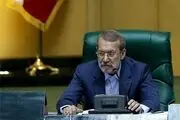 تذکر لاریجانی به وزیر دفاع/وزیر باید ادب را رعایت می کرد!