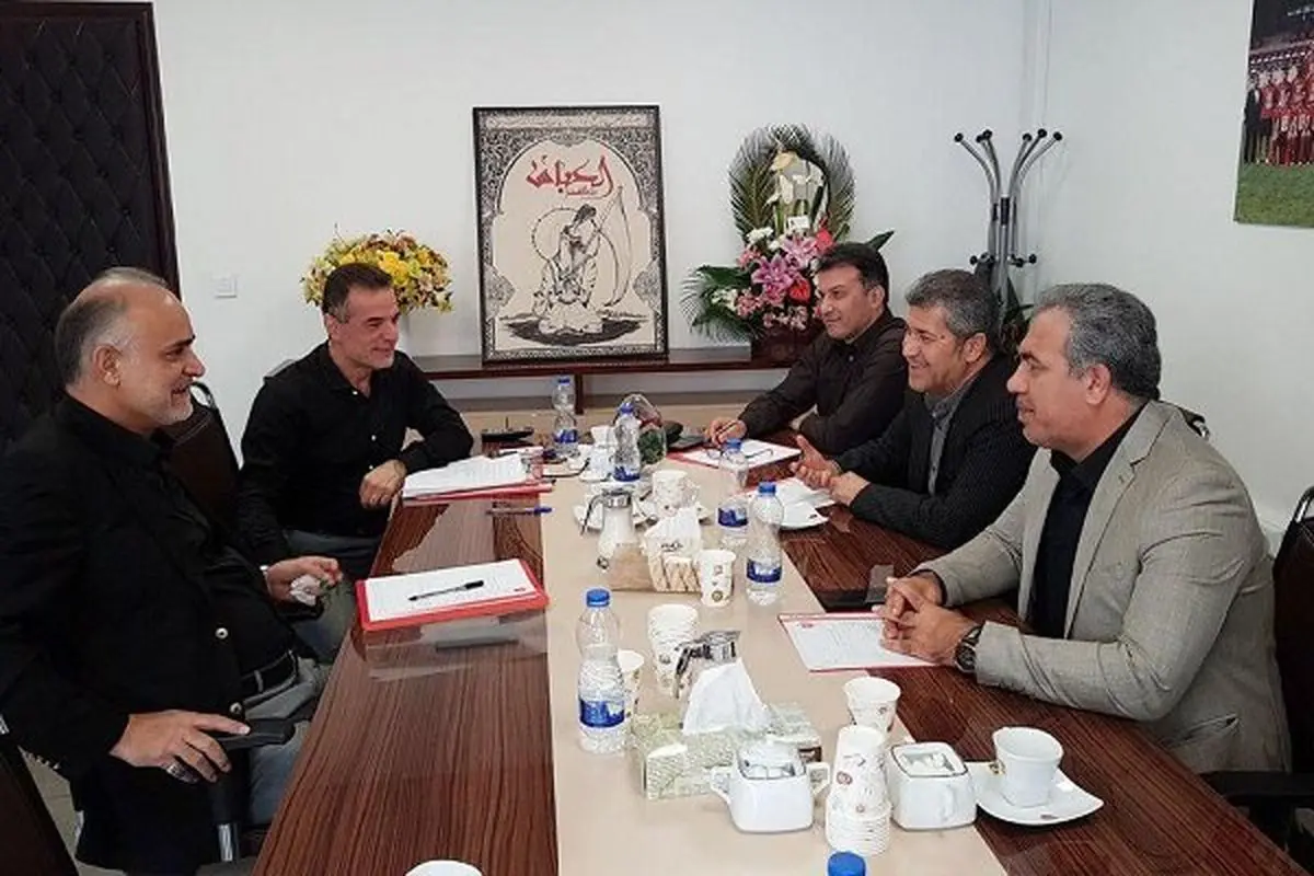 برگزاری جلسه هیات مدیره پرسپولیس/ غیبت جعفر کاشانی