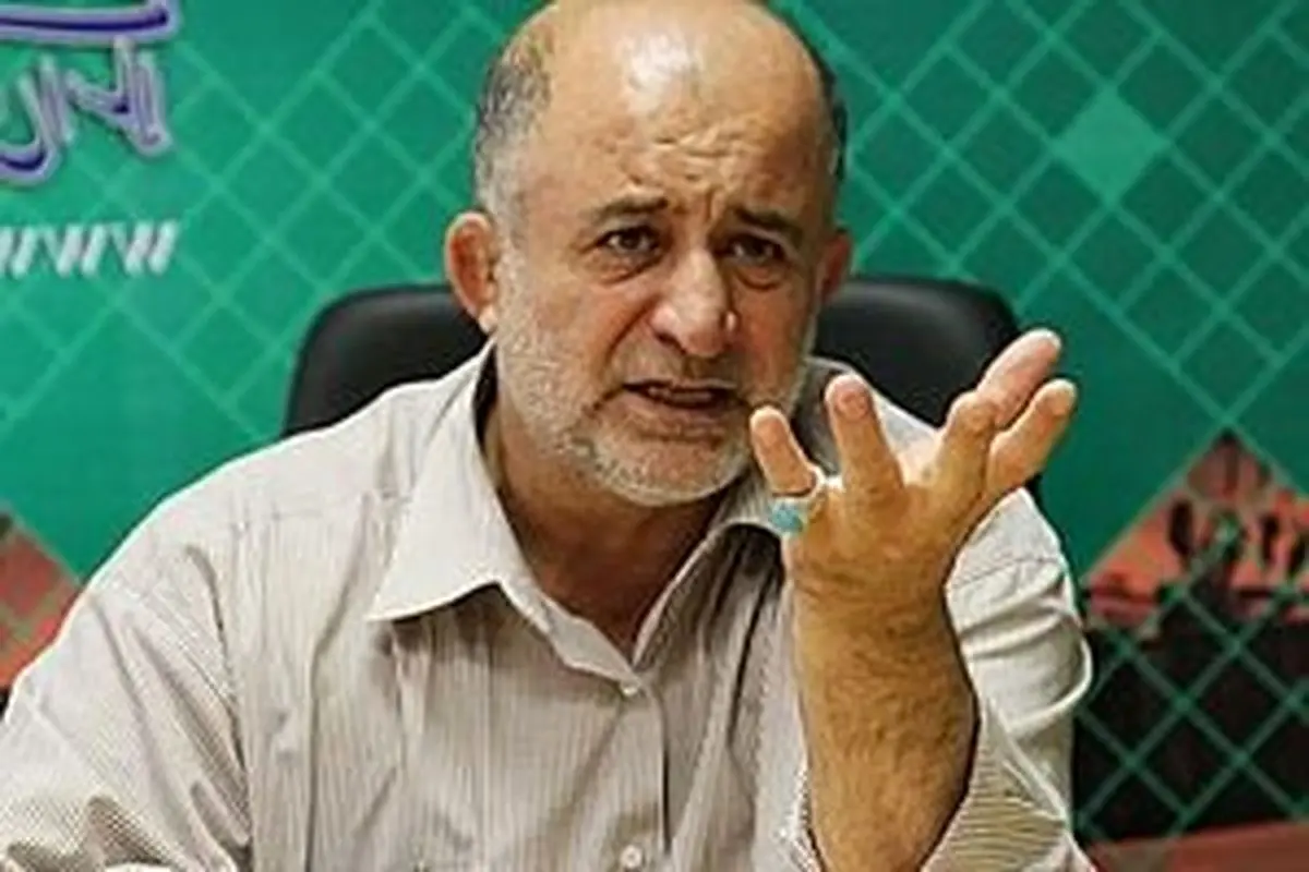 قاضی پور لایحه برنامه ششم توسعه را پاره کرد
