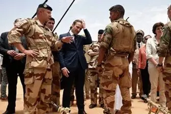 فرانسه به «گروههای تروریستی» آموزش نظامی می دهد