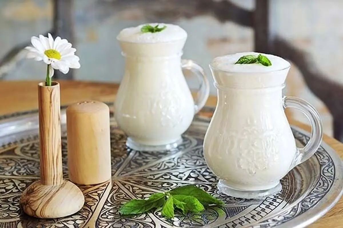 این ۵ نوشیدنی سالم که سیستم گوارش را خنک میکند