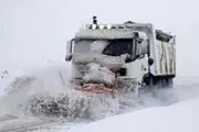 برف راه ارتباطی 100 روستای خلخال را مسدود کرد
