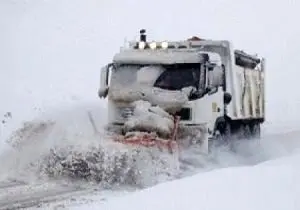 برف راه ارتباطی 100 روستای خلخال را مسدود کرد
