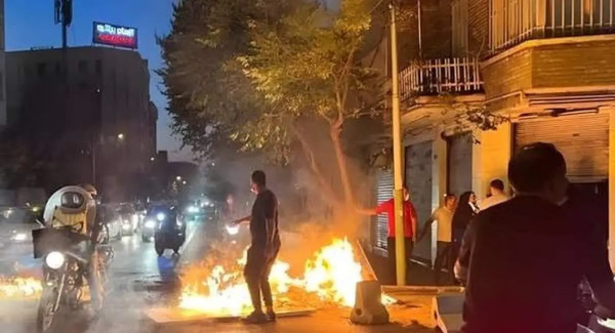 مشهد در کودتا یک ثانیه هم سقوط نکرد 