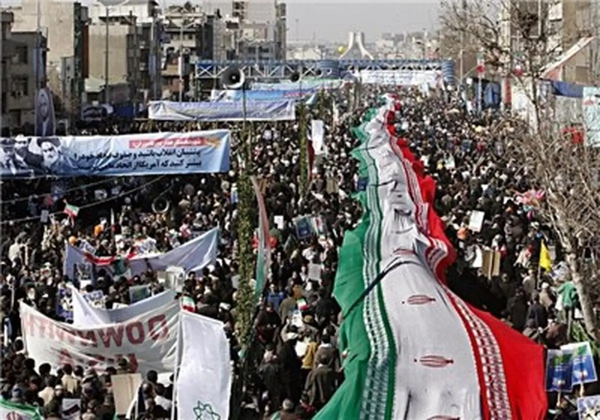حضور پرشور جامعه ورزش در راهپیمایی ۲۲ بهمن