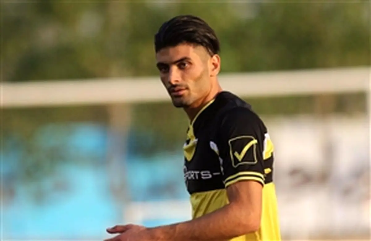 به خاطر چک 1.5 میلیاردی پرسپولیسی نشدم!
