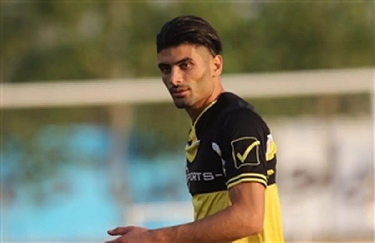 به خاطر چک 1.5 میلیاردی پرسپولیسی نشدم!