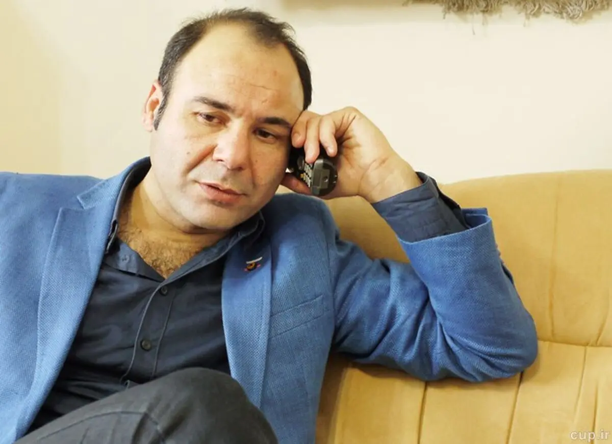 دفاع استقلال ترسو بازی می کند!