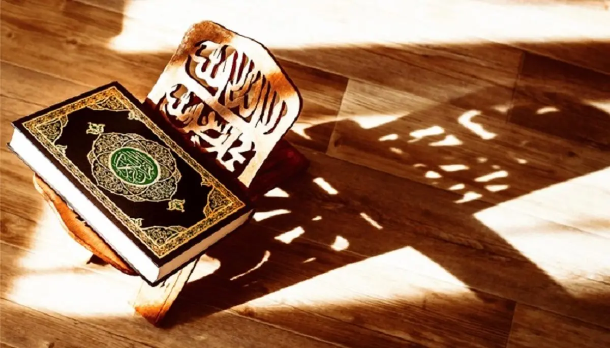 با خواندن این سوره 70هزار فرشته در شب و روز بر شما درود می فرستند