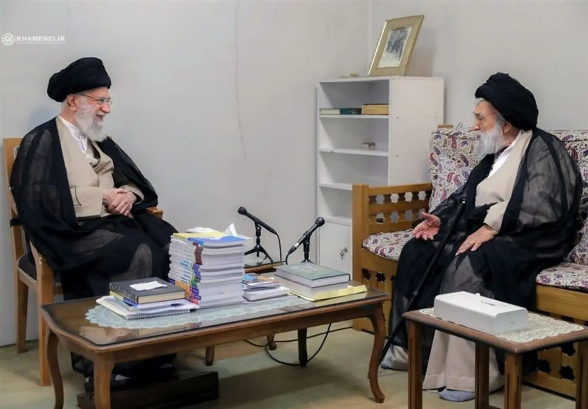 تسلیت امام خامنه‌ای در پی درگذشت آیت‌الله مستجاب‌الدعواتی
