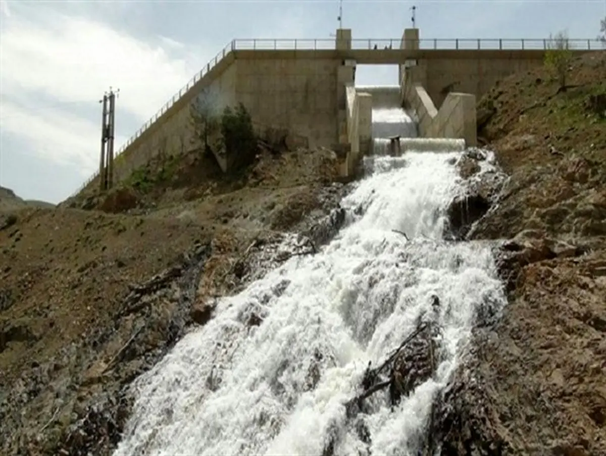 سد اکباتان همدان سر ریز کرد+تصویر