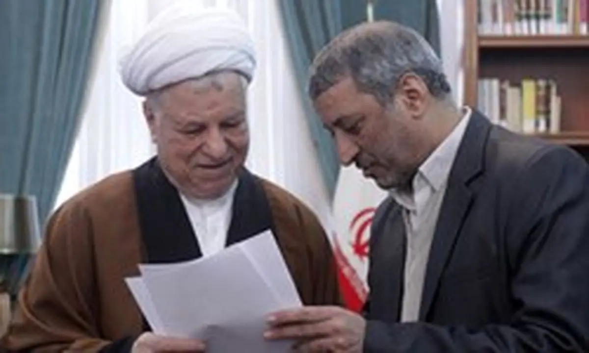 مخالفت مشاور هشامی رفسنجانی با استعفای حسن روحانی