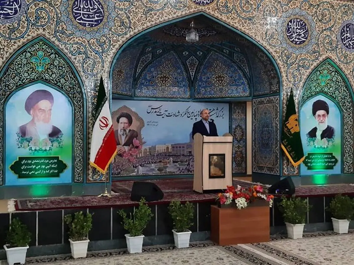 قالیباف: امام (ره) دین را از کنج حجره‌ها به میدان آورد+فیلم