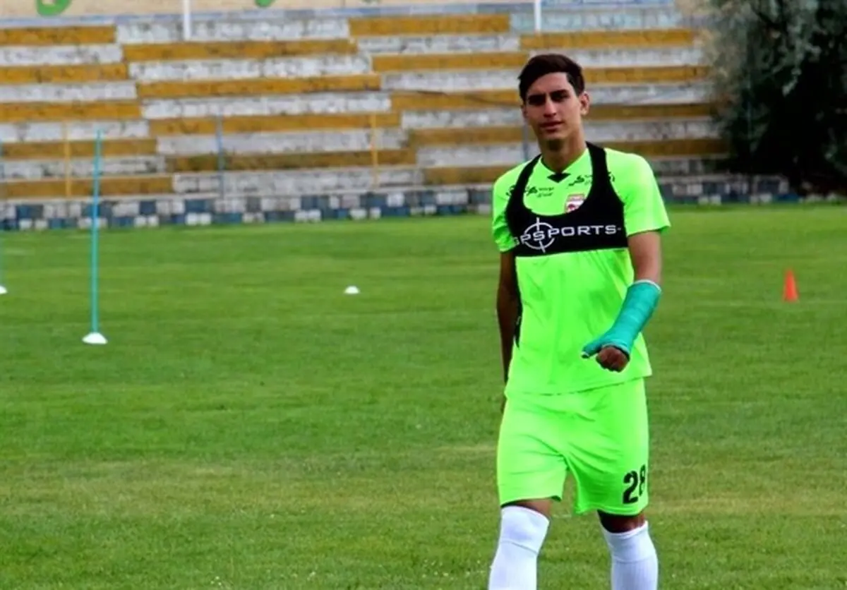 توافق شش ماهه و قرضی نادری و پرسپولیس