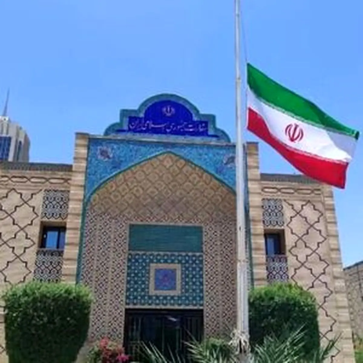 تکذیب شایعه فرصت یک هفته‌ای به اعضای سفارت ایران برای ترک قطر