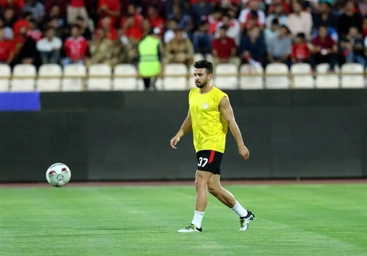 ماجرای سفر هافبک پرسپولیسی به کانادا /عکس