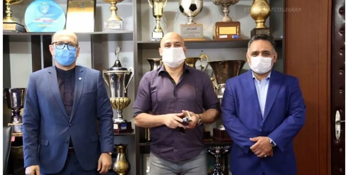 منصوریان تمام مطالباتش از استقلال را بخشید
